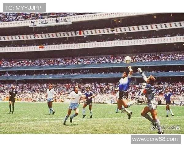 墨西哥足球传奇人物揭秘：他们如何在世界舞台上闪耀光芒